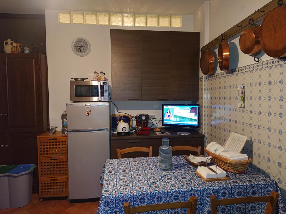 Casa Vacanze Piazza Apartment 2 Sant'Andrea di Conza Kültér fotó